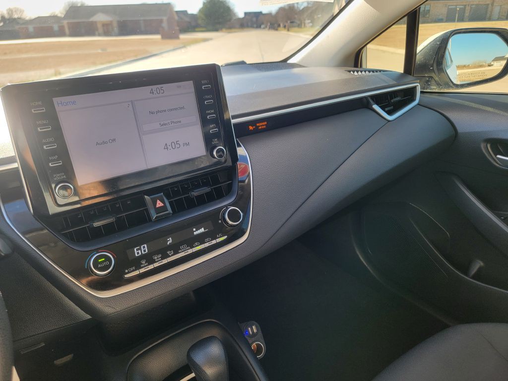 2020 Toyota Corolla Image 19