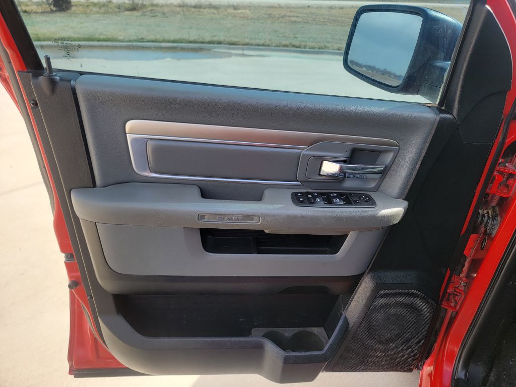 2013 RAM 1500 Image 8