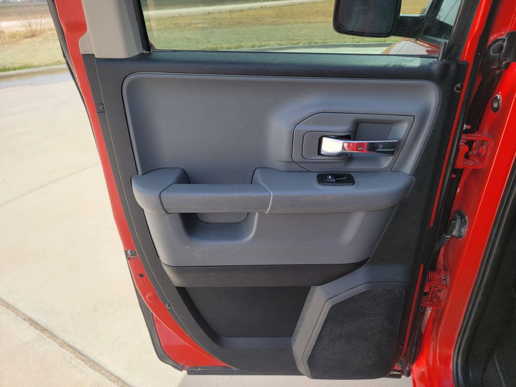 2013 RAM 1500 Image 10