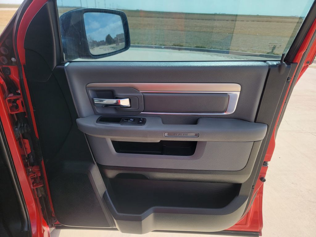 2013 RAM 1500 Image 14