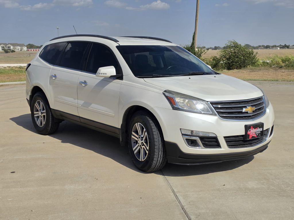 2015 Chevrolet Traverse Image 2