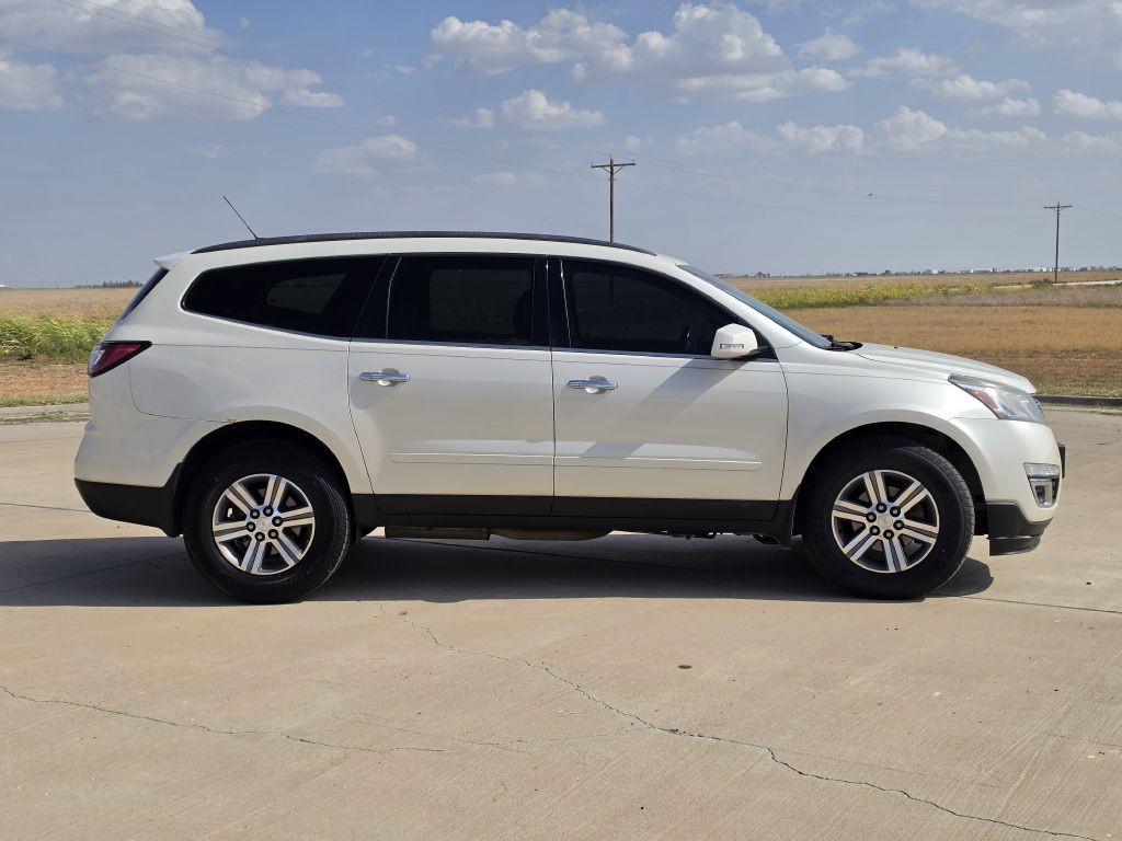 2015 Chevrolet Traverse Image 3