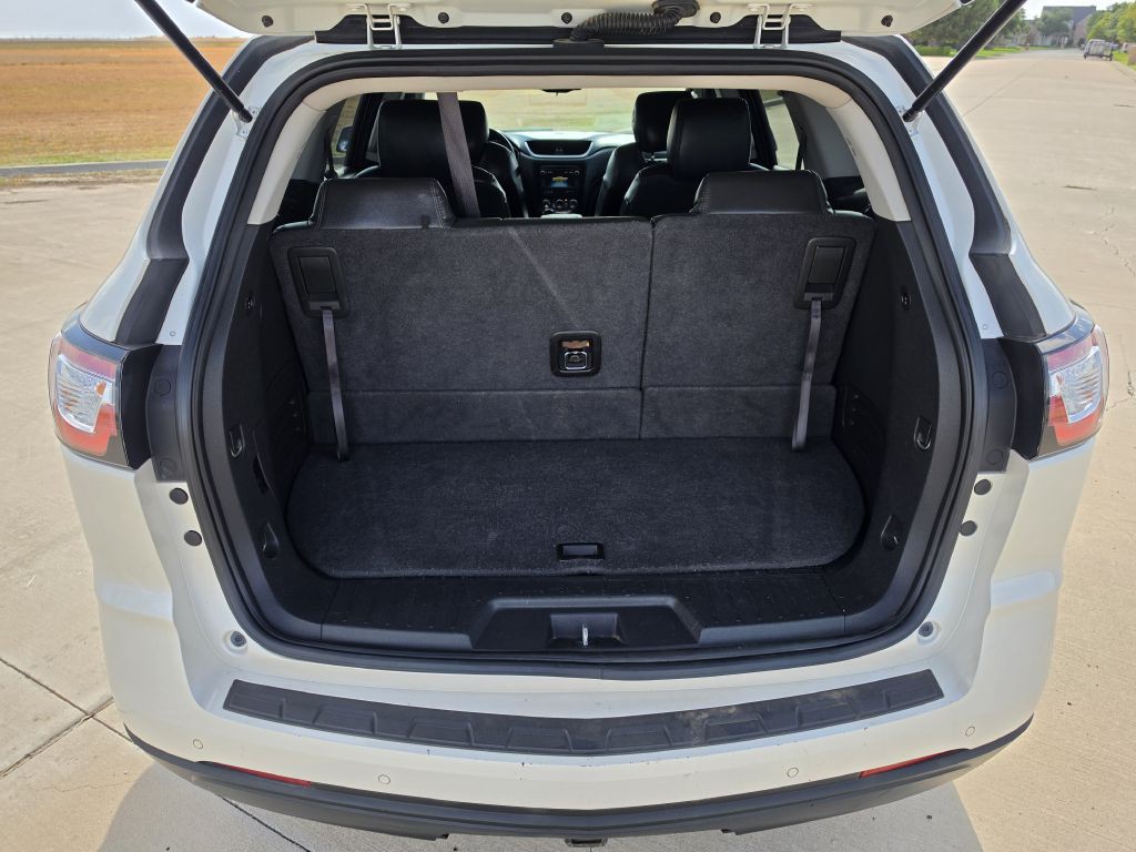2015 Chevrolet Traverse Image 12