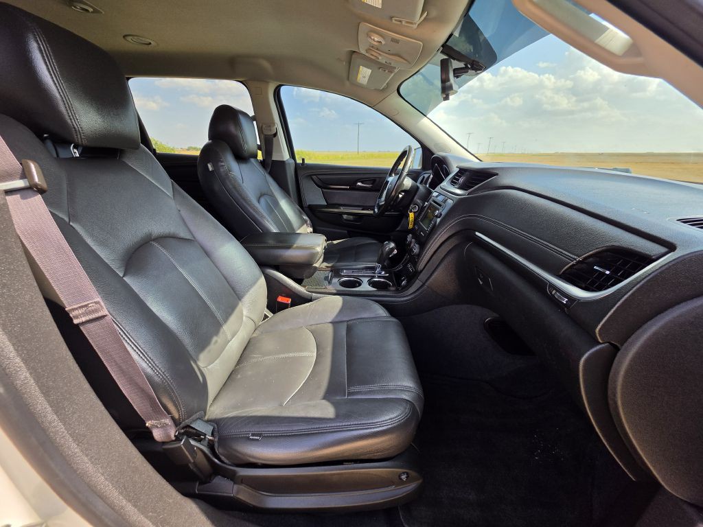 2015 Chevrolet Traverse Image 15
