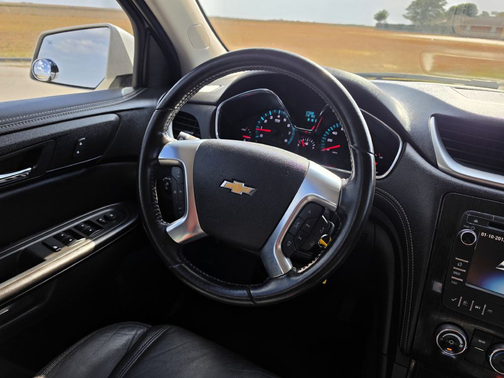 2015 Chevrolet Traverse Image 19