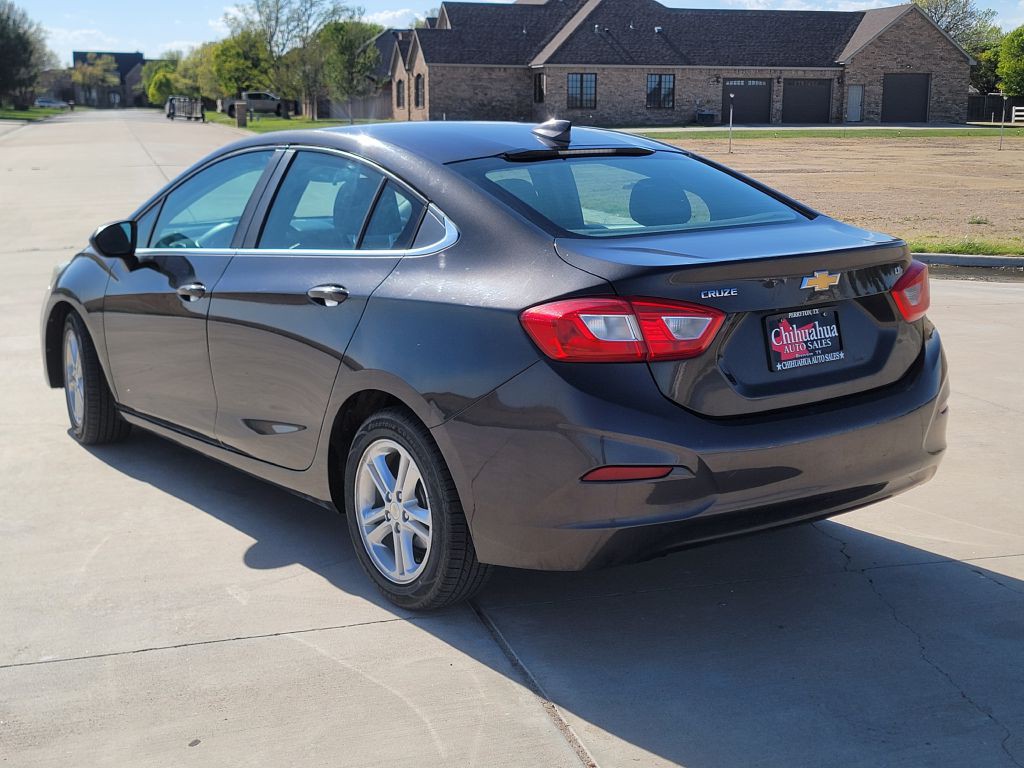 2017 Chevrolet Cruze Image 5