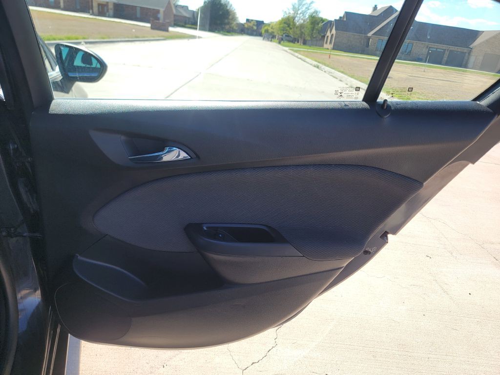 2017 Chevrolet Cruze Image 12