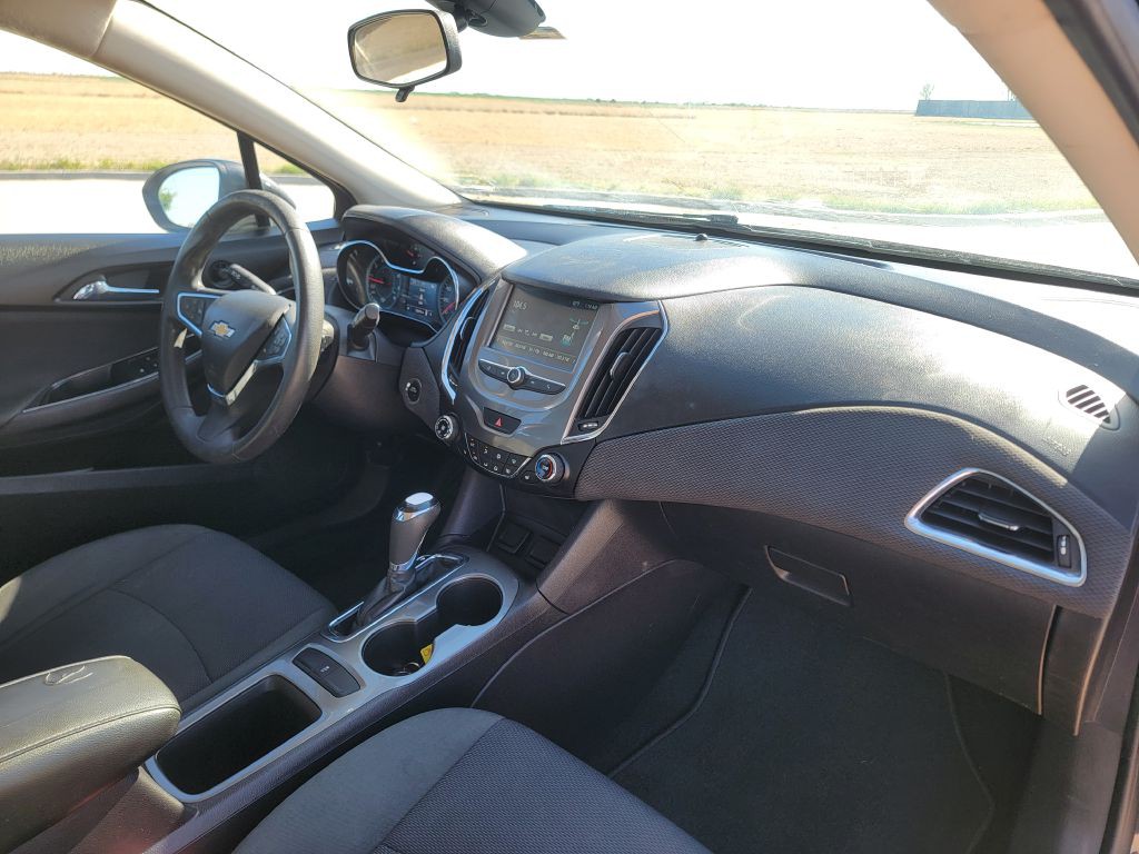 2017 Chevrolet Cruze Image 15