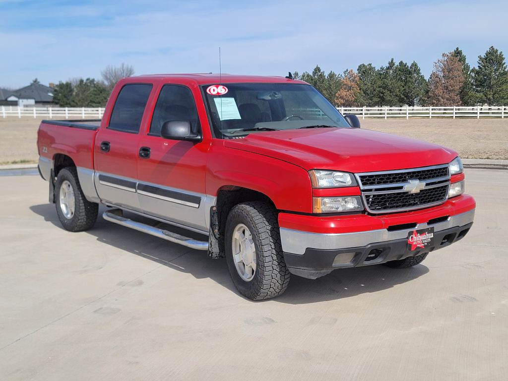 2006 Chevrolet Silverado 1500 Image 2