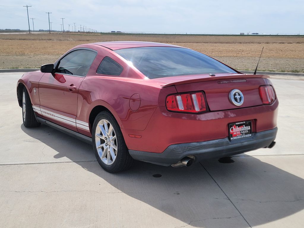 2011 Ford Mustang Image 5