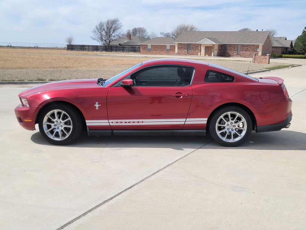 2011 Ford Mustang Image 6