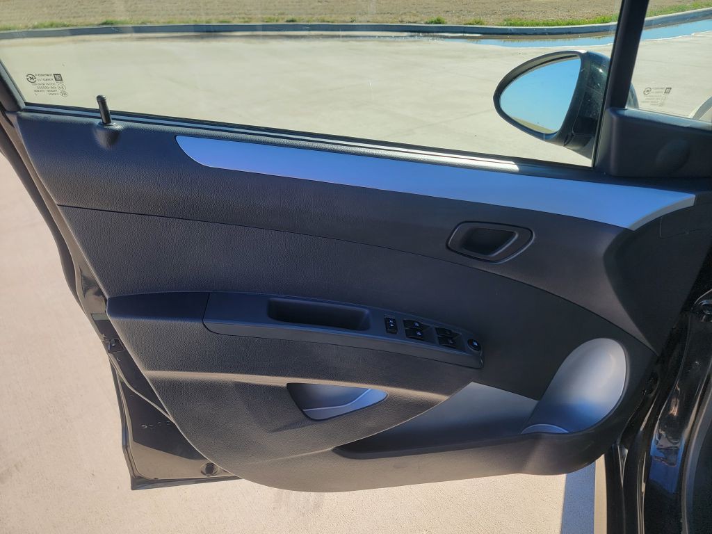 2013 Chevrolet Spark Image 8