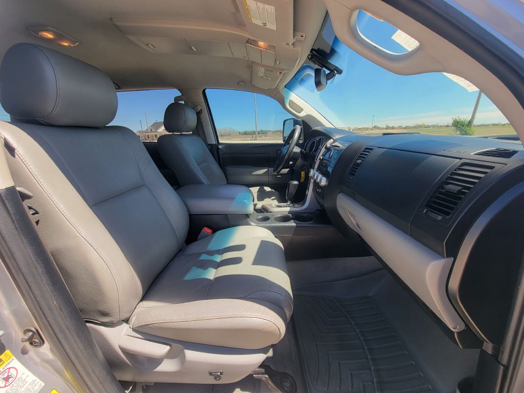 2011 Toyota Tundra Image 13