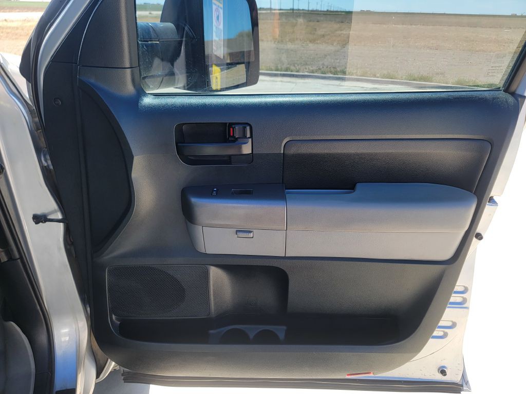 2011 Toyota Tundra Image 14