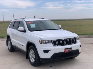 Image for 2017 Jeep Grand Cherokee Laredo ID: 7275196