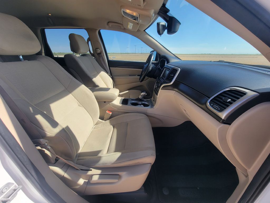 2017 Jeep Grand Cherokee Image 14