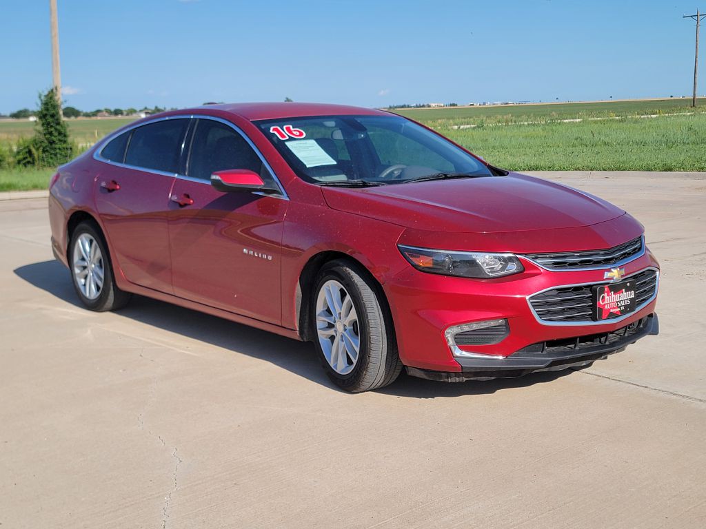 2016 Chevrolet Malibu Image 2