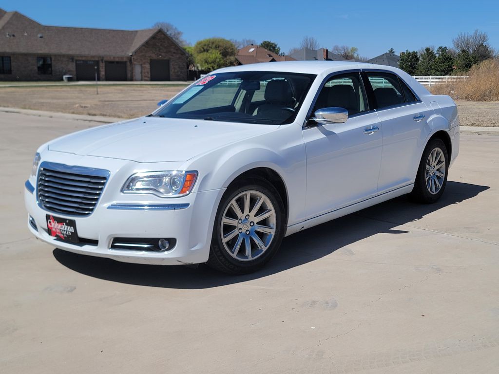 2012 Chrysler 300 Image 1
