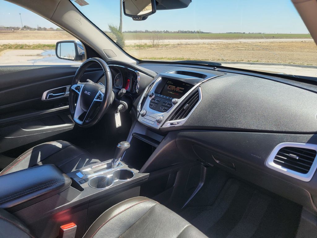 2017 GMC Terrain Image 16