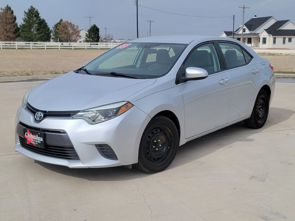 2015 Toyota Corolla Image 1