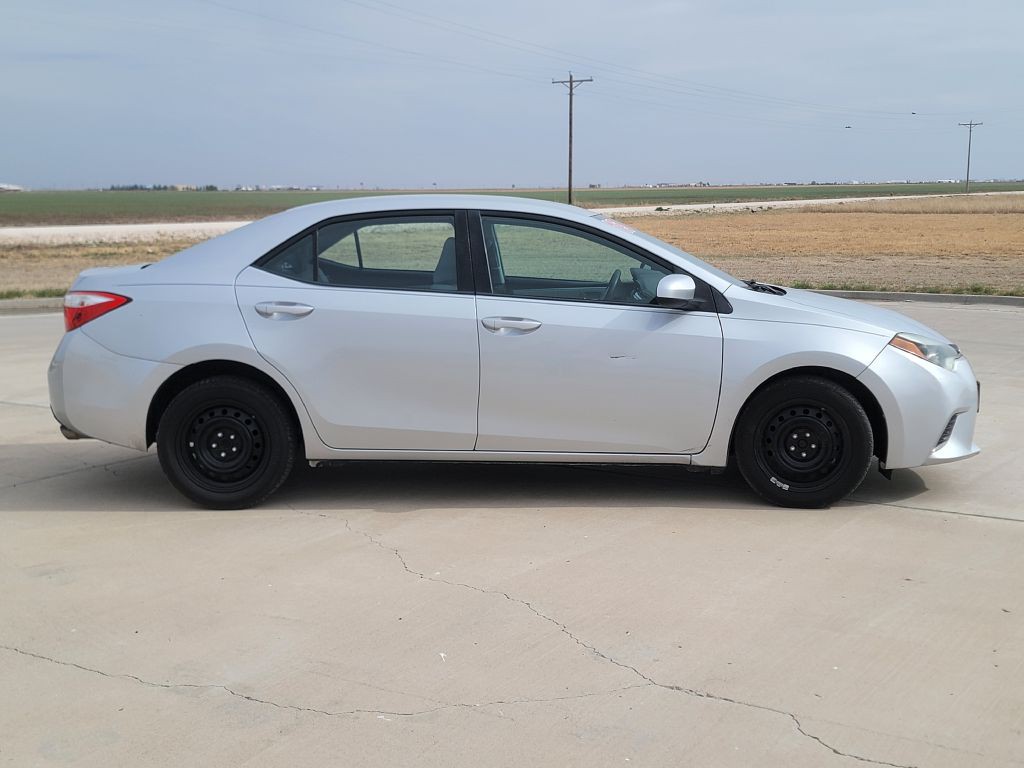 2015 Toyota Corolla Image 3