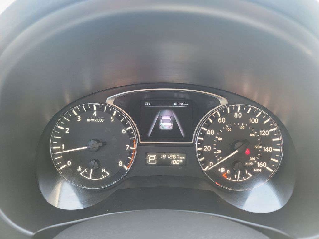 2015 Nissan Altima Image 18