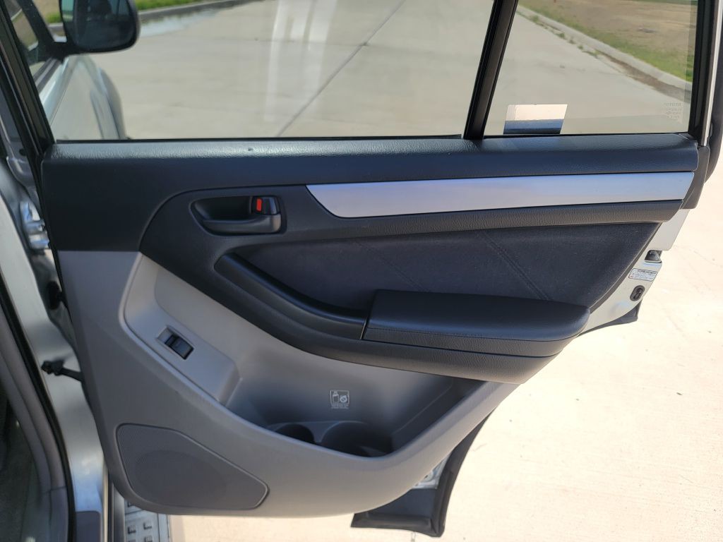 2003 Toyota 4Runner Image 13