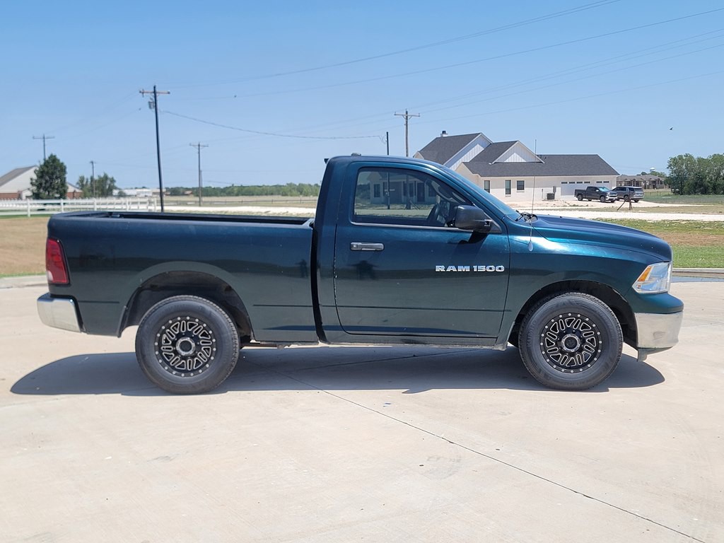 2011 RAM 1500 Image 3