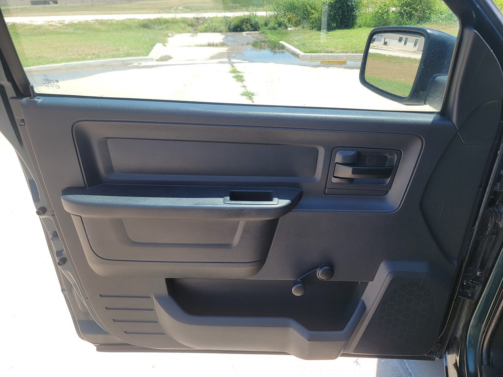 2011 RAM 1500 Image 8