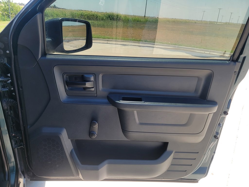 2011 RAM 1500 Image 10