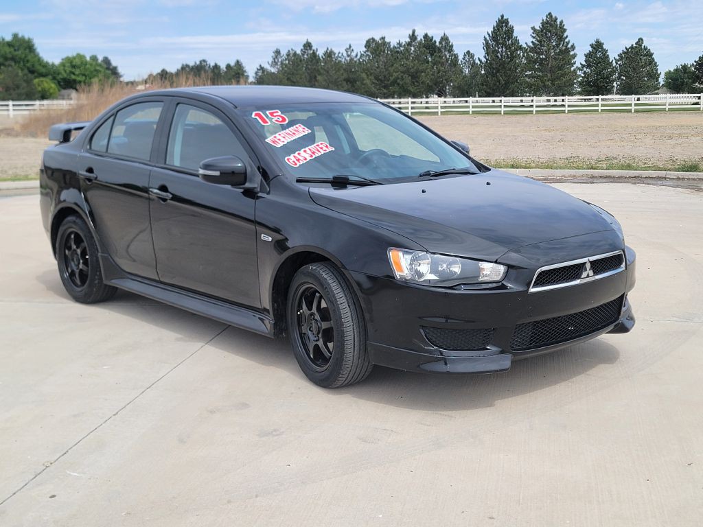 2015 Mitsubishi Lancer Image 2