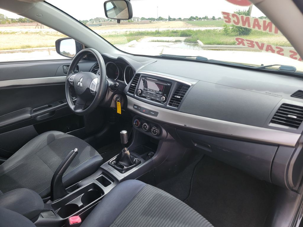 2015 Mitsubishi Lancer Image 15