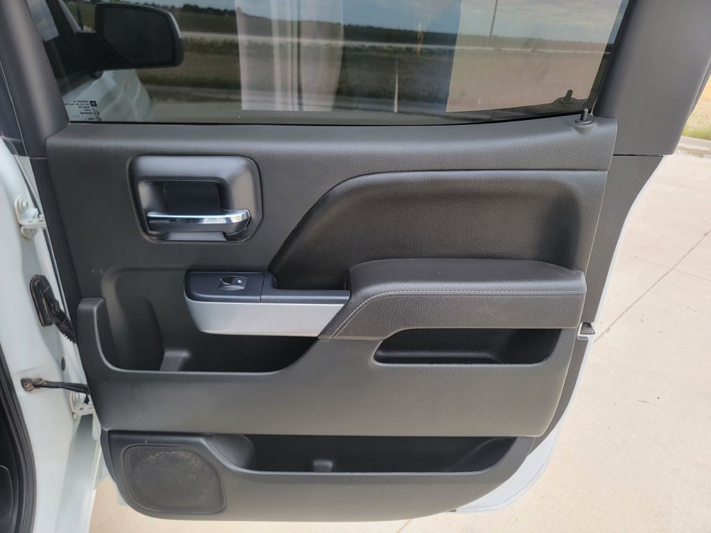 2017 Chevrolet Silverado 1500 Image 12