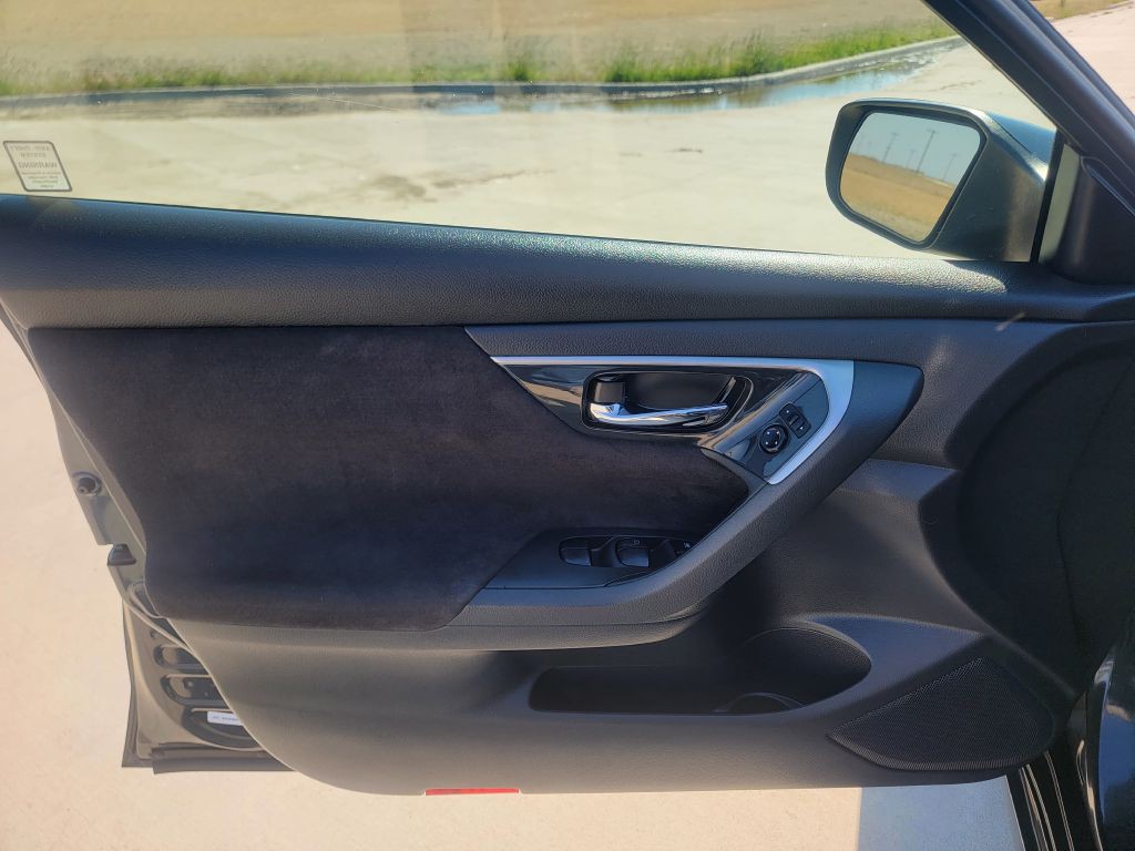 2013 Nissan Altima Image 8