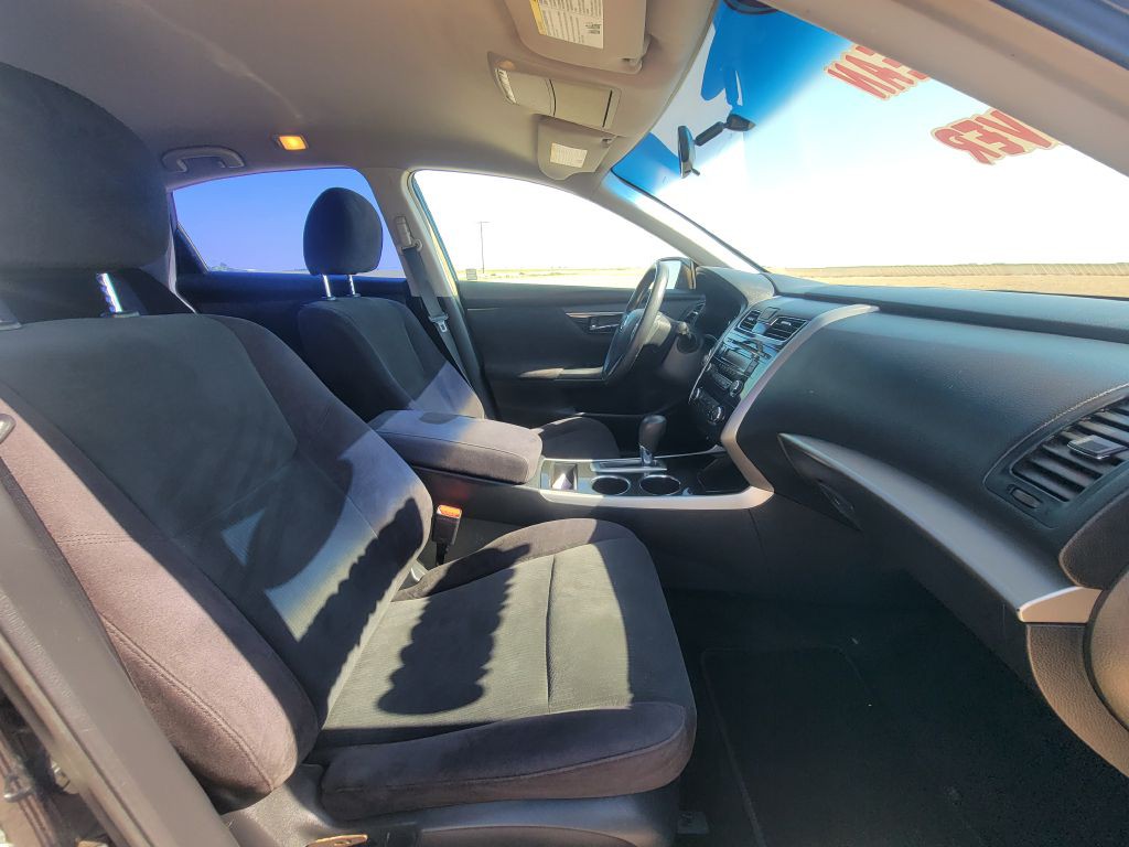 2013 Nissan Altima Image 13