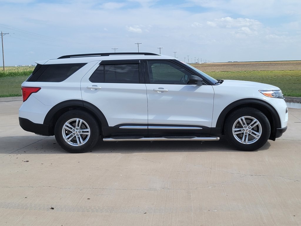 2020 Ford Explorer Image 3