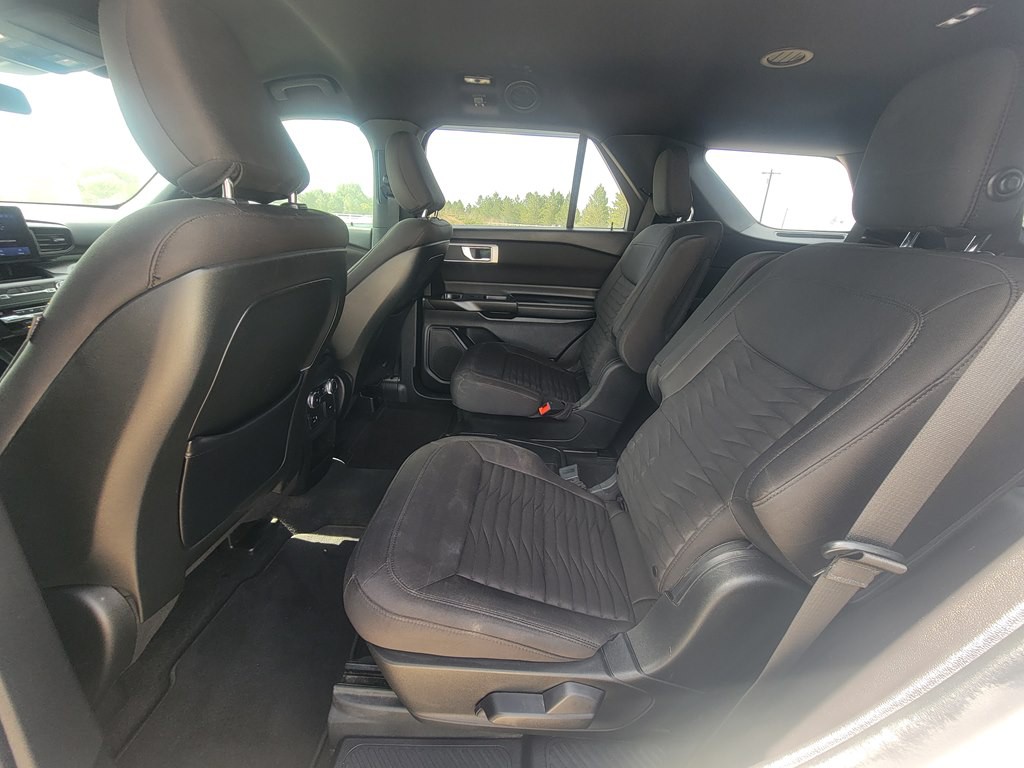 2020 Ford Explorer Image 9