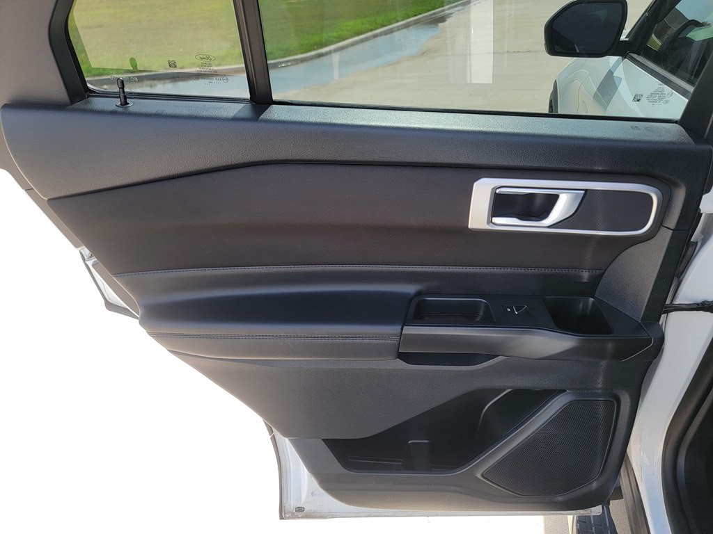 2020 Ford Explorer Image 10