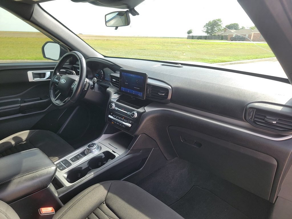2020 Ford Explorer Image 17