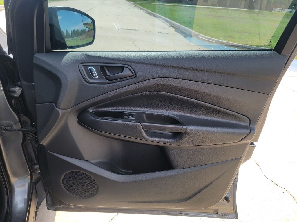 2016 Ford Escape Image 15