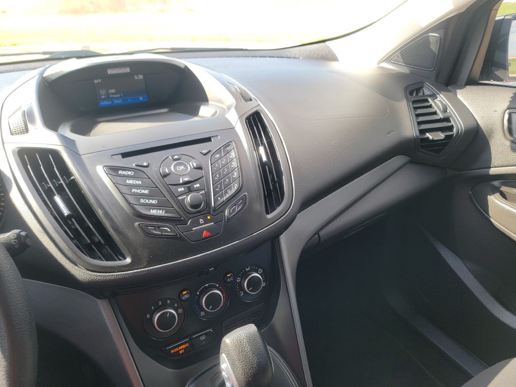 2016 Ford Escape Image 20