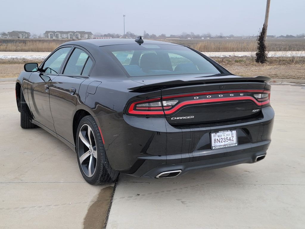 2017 Dodge Charger Image 5