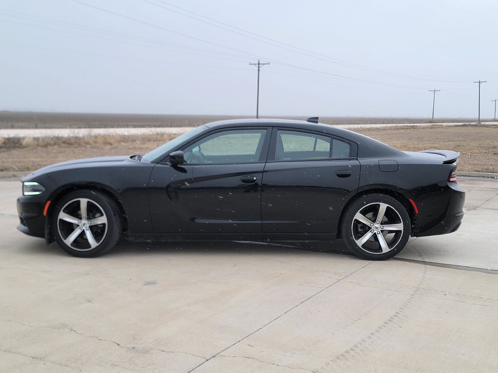 2017 Dodge Charger Image 6