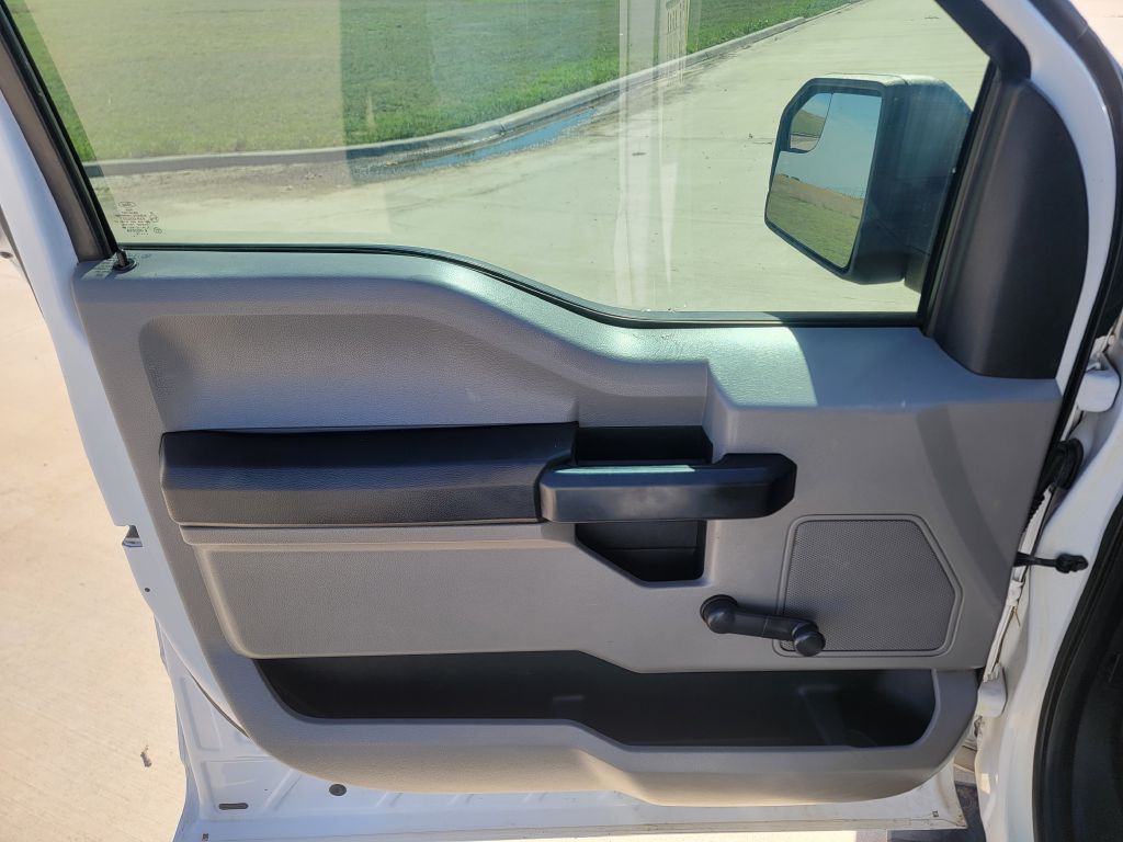 2016 Ford F-150 Image 8