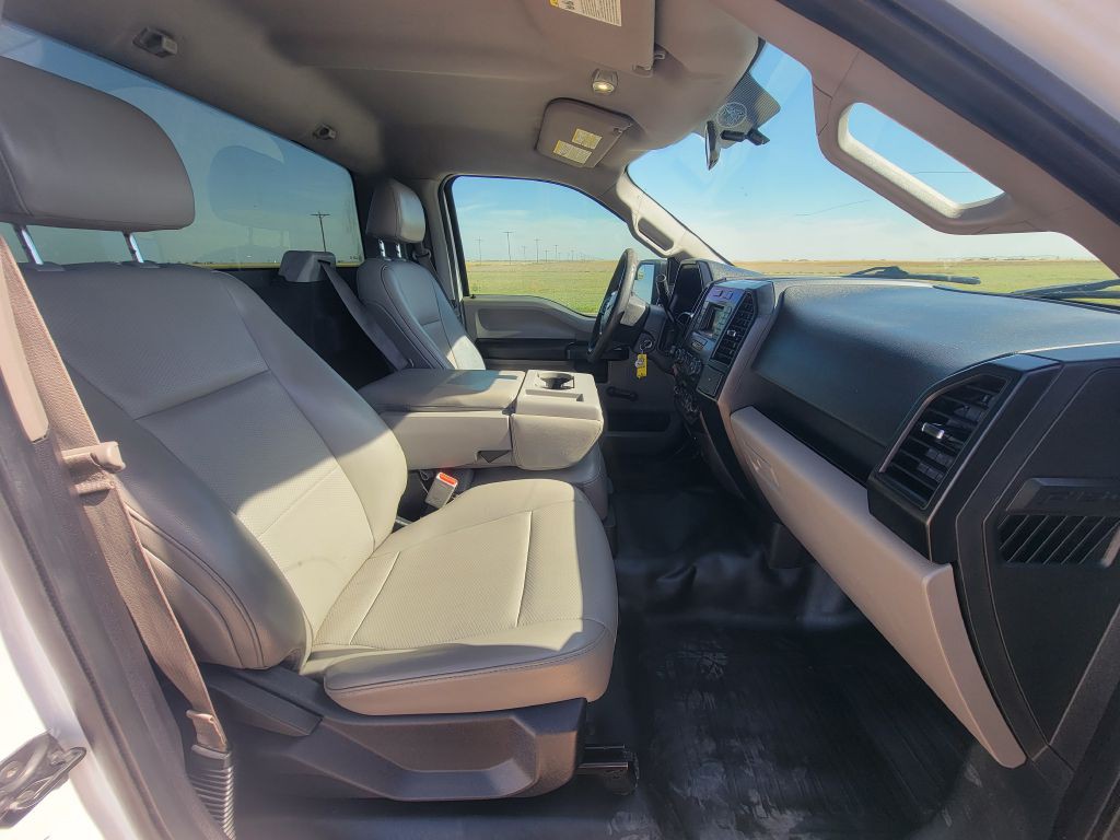 2016 Ford F-150 Image 9