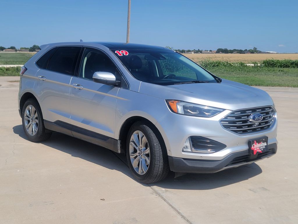 2019 Ford Edge Image 2