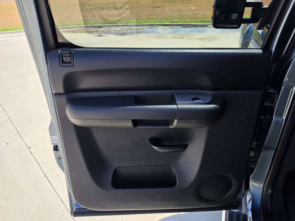 2011 Chevrolet Silverado 1500 Image 10