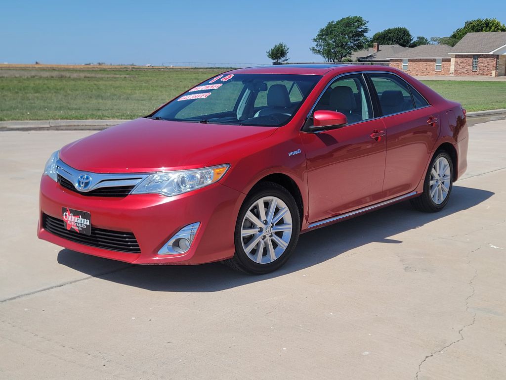 2014 Toyota Camry Image 1
