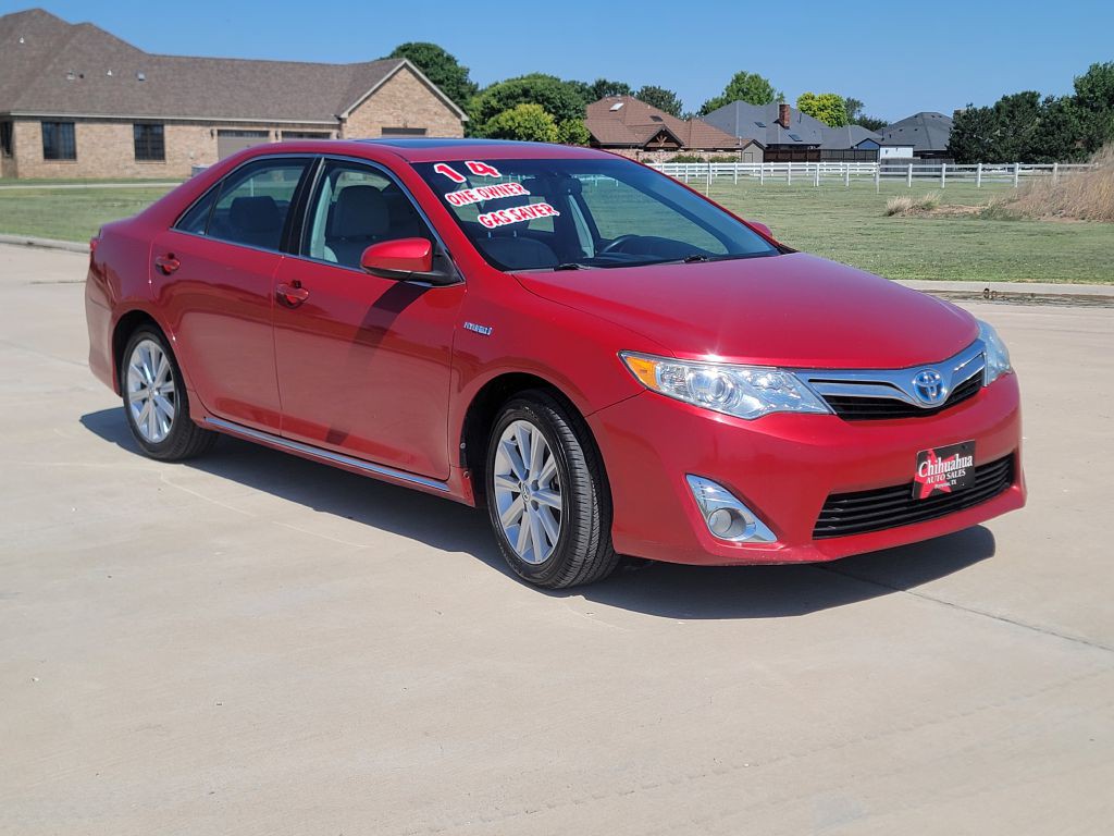 2014 Toyota Camry Image 2