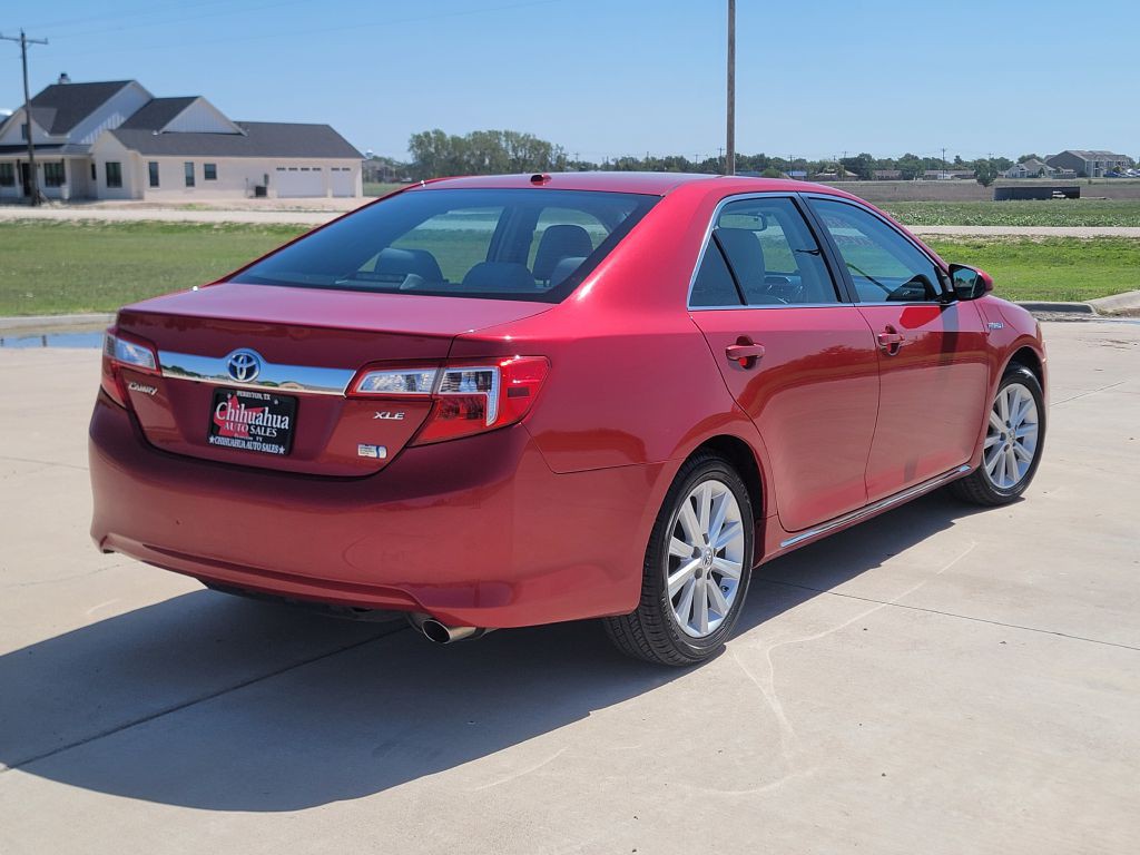 2014 Toyota Camry Image 4